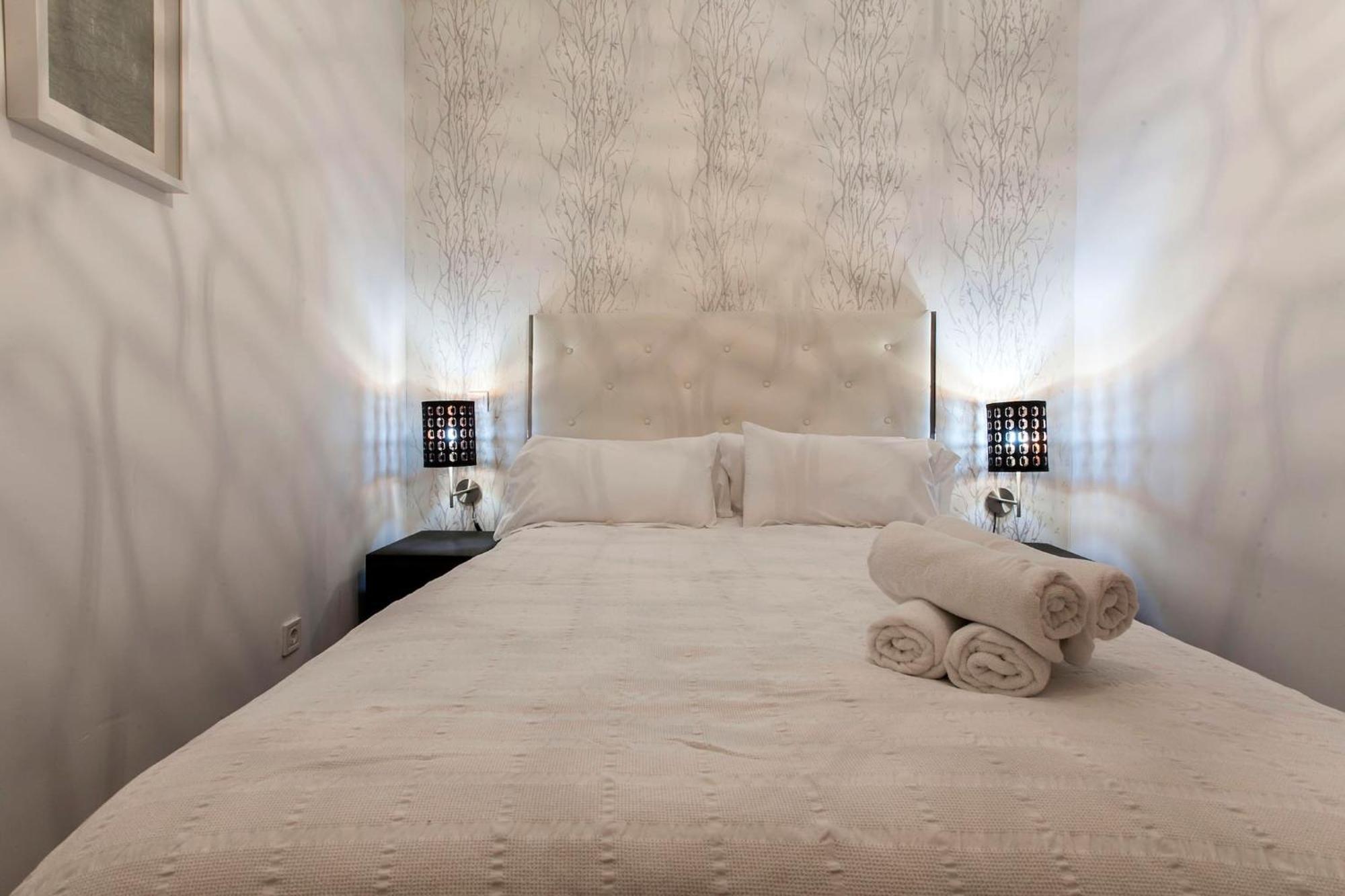Apartamentos Day Madrid Callao Centro Gran Via Sol Malasana Экстерьер фото