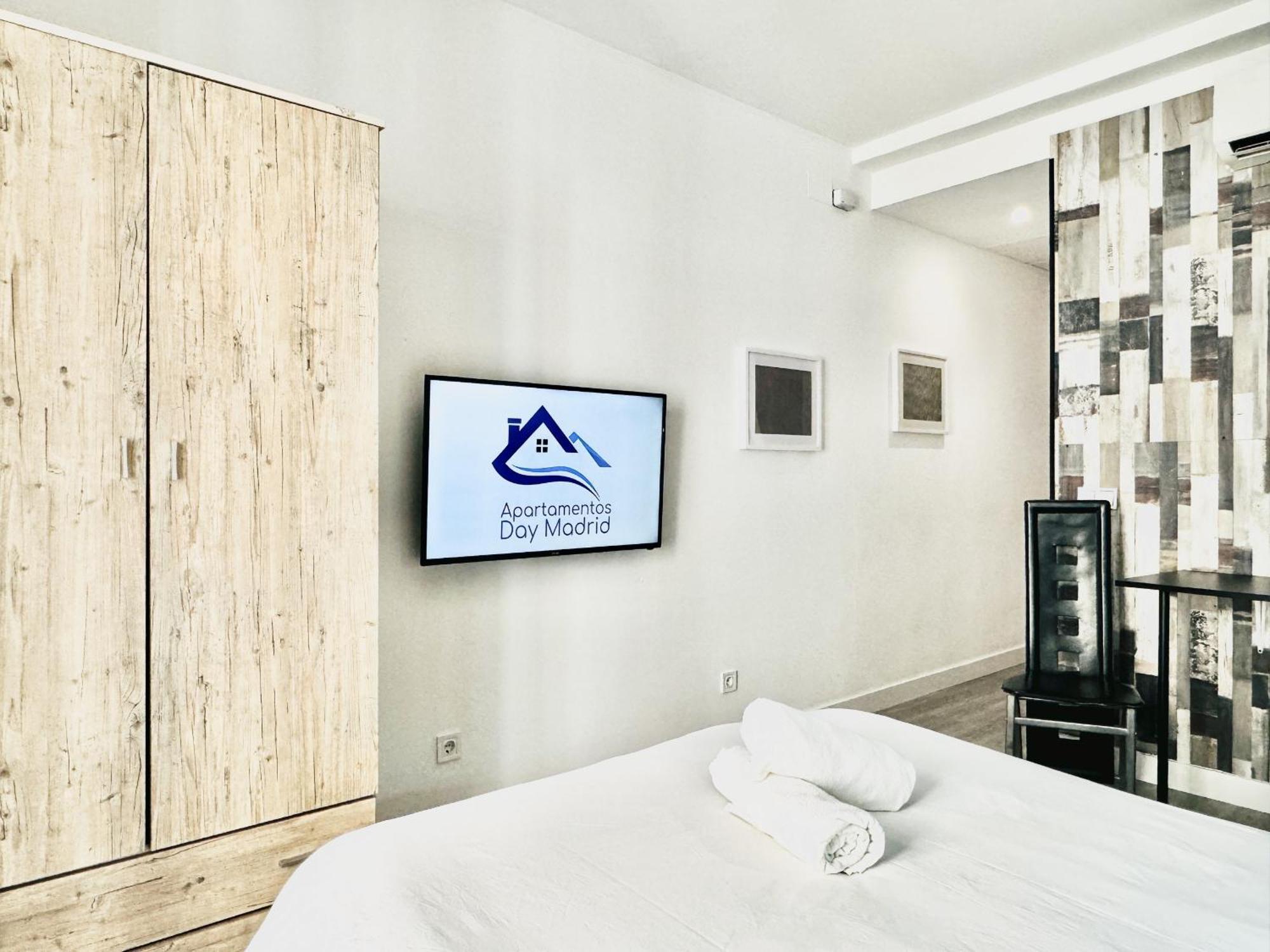 Apartamentos Day Madrid Callao Centro Gran Via Sol Malasana Экстерьер фото