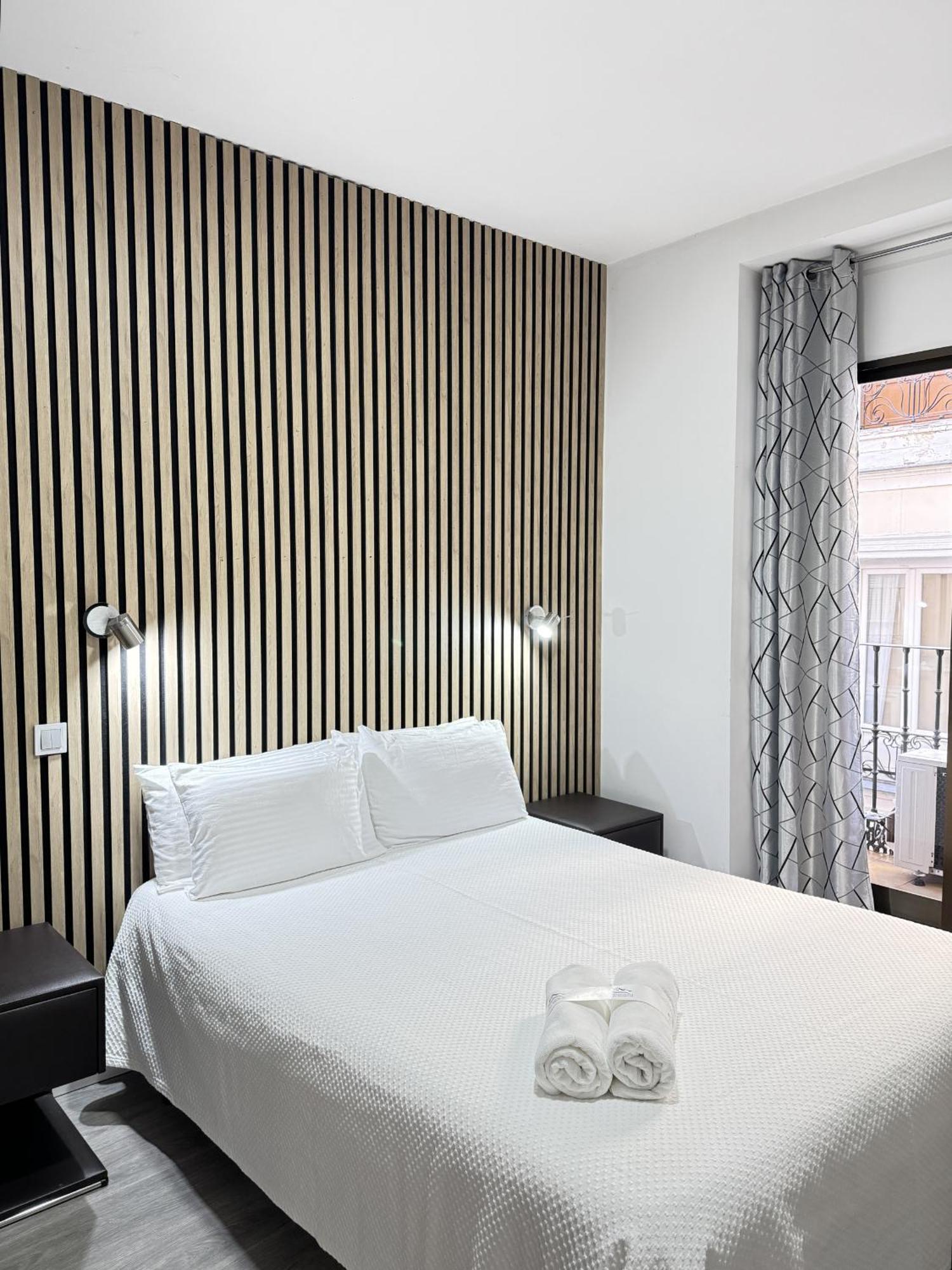 Apartamentos Day Madrid Callao Centro Gran Via Sol Malasana Экстерьер фото